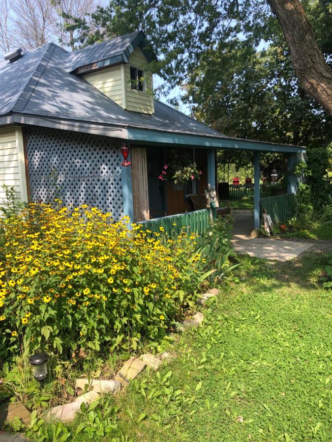 Spry Church Cozy Cottage Lion's Head Extérieur photo